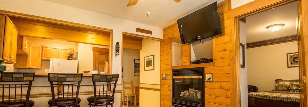 Marys Lake Lodge Mountain Resort And Condos