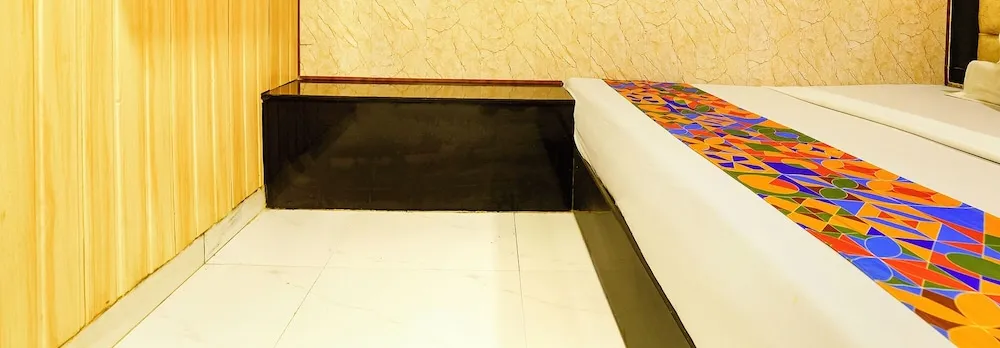 Fabhotel Janta