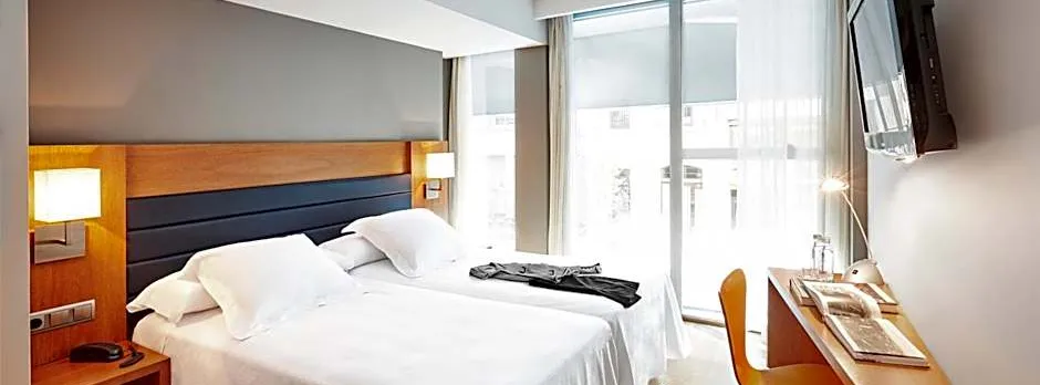 Barcelona Century Hotel