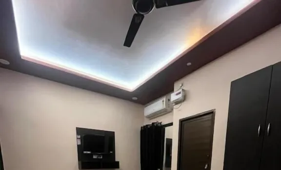 Hotel Shivmanglam