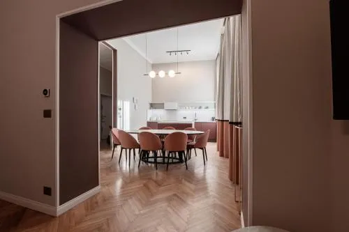 Navona House