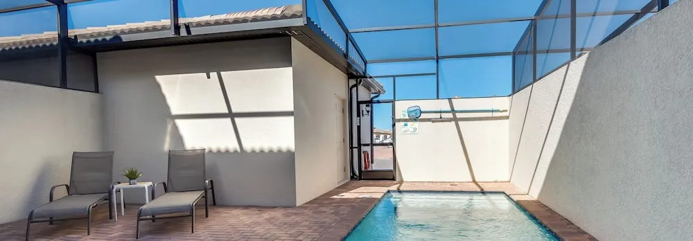 Townhome W/private Pool & Free On-site Water Park!