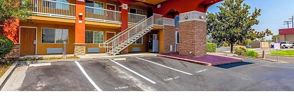 Motel 6 Stockton, CA - East