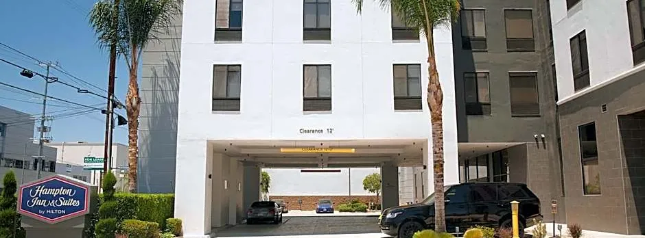 Hampton Inn & Suites Los Angeles/Sherman Oaks