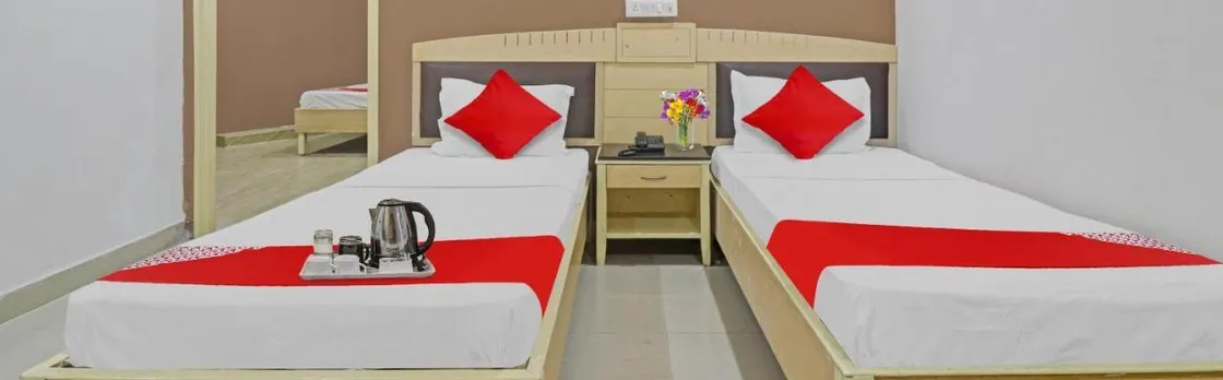 Hotel Padmini Residency