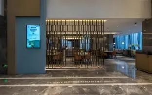 Wassim Hotel Shanghai Tourism Resort Chuansha Metro Station