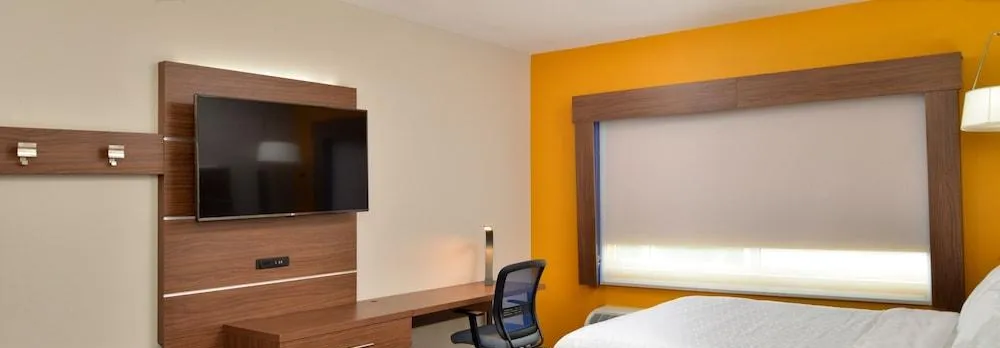 Holiday Inn Express & Suites Wylie West