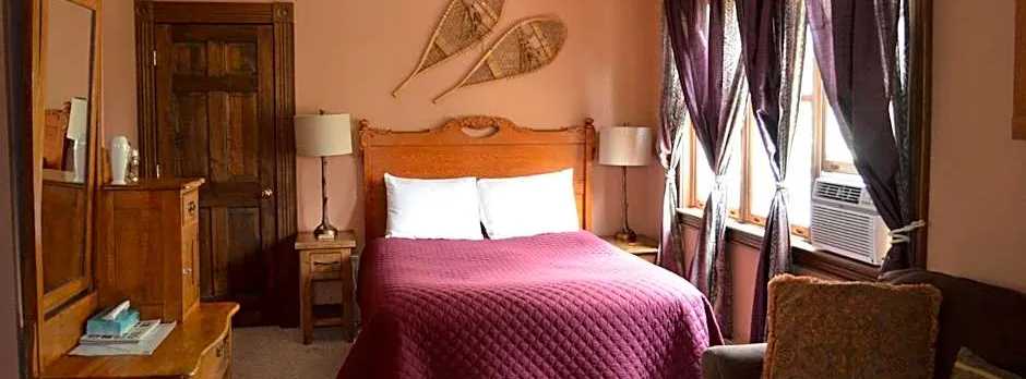 The Ouray Main Street Inn