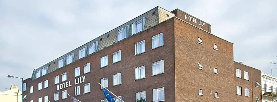 Lily Hotel