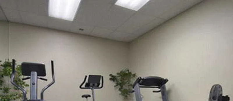 Howard Johnson Inn & Suites - Rapid City