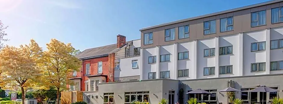 Best Western Plus Pinewood Hotel, Manchester Airport South Handforth