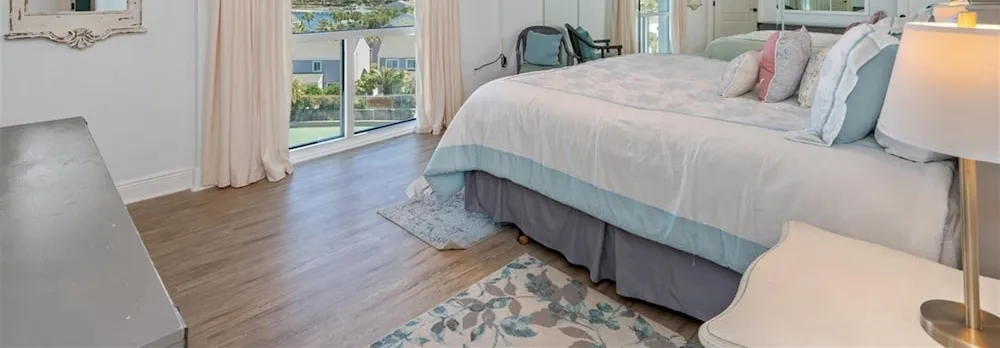 Shoreline Towers 3061 3 Bedroom Condo