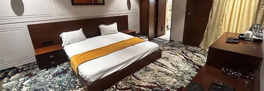 Fabhotel Siya Residency