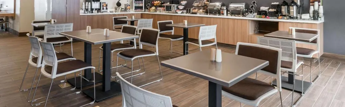 Microtel Inn & Suites by Wyndham New Martinsville
