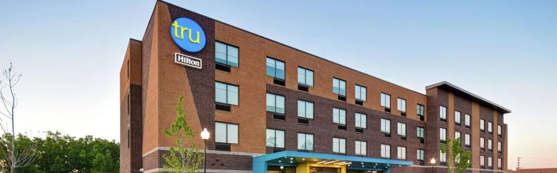 Tru by Hilton Sterling Heights Detroit