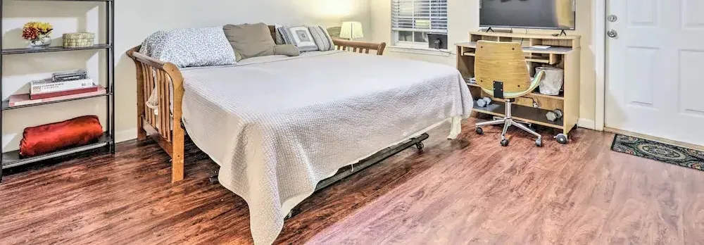 Tallahassee Townhome 4 Mi to College Town!