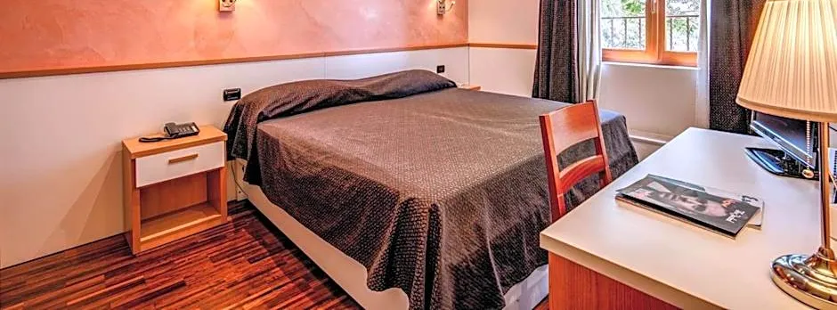 Hotel Roma Tiburtina Metro