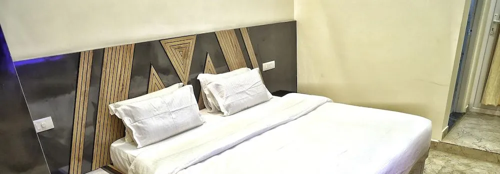 Hotel Aaryan Comforts