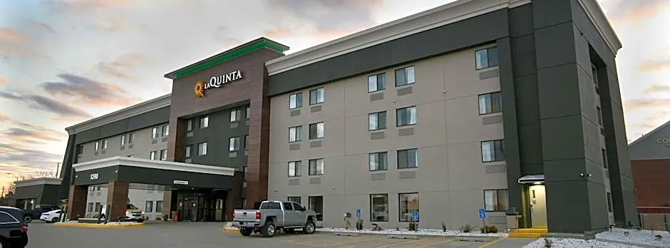La Quinta Inn & Suites by Wyndham Des Moines West Clive