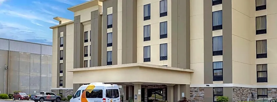 Comfort Inn & Suites Little Rock Airport