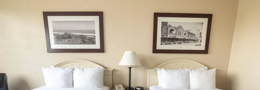 Emerald Beach Hotel