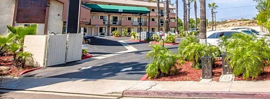 Quality Inn San Diego I-5 Naval Base