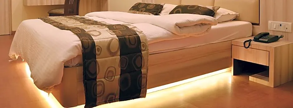 Hotel Alka Residency