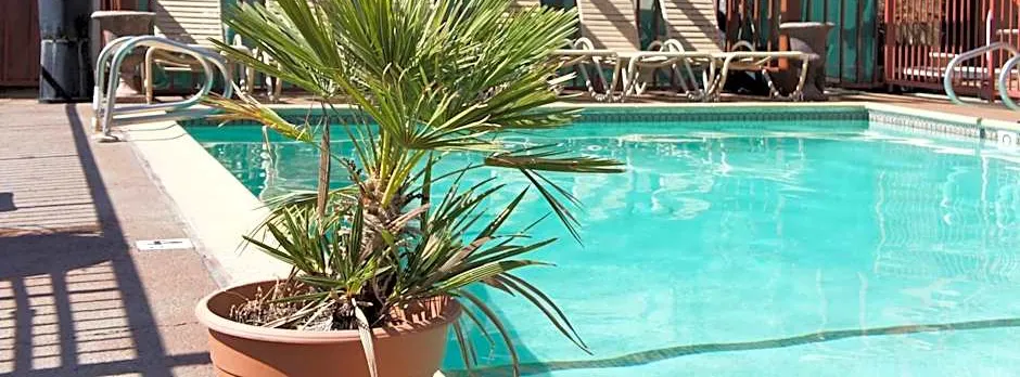Days Inn by Wyndham Victorville/Hesperia I-15 & Palmdale Rd