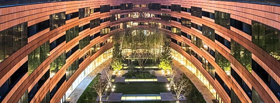 HUALUXE Shanghai Twelve At Hengshan By IHG