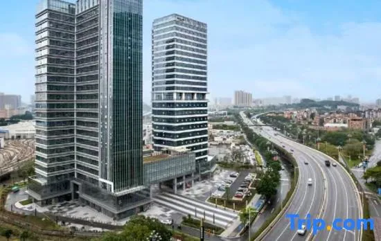 Aosika River View Apartment