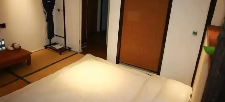 Xiaocha Girl Boutique Hostel