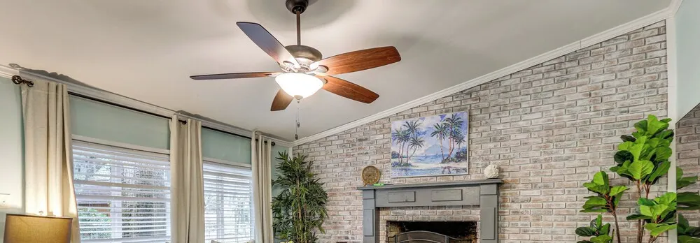 5 Mi to Historic Dtwn Beaufort: Family Gem w/ Yard
