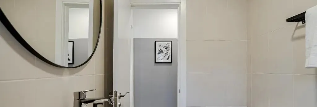 Mad Apartments by Olala Homes