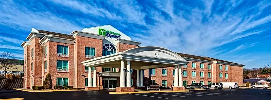 Holiday Inn Express Hotel & Suites London By IHG