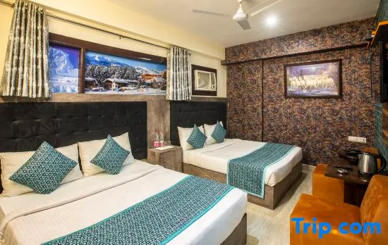 Hotel Emerald Suites At Delhi Airport