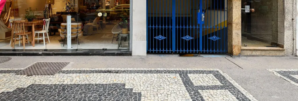 1Qto a 100m da Praia de Copacabana| NSC 1137/303
