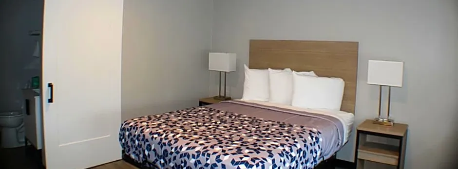 Riviera Motor Inn