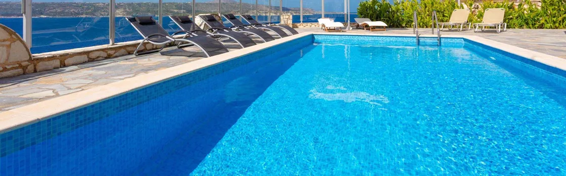 Souda Bay View: Large Private Pool, Walk To Beach, Sea Views, A/C, Wifi - 2119