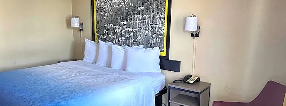 Super 8 by Wyndham Lumberton NC