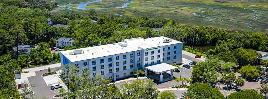 Holiday Inn Express And Suites Fernandina Beach Amelia Island by IHG