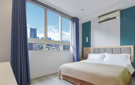 Alana Holiday Hotel (Chongqing Yujiagang Heavy Medical University Affiliated No.1 Hospital)