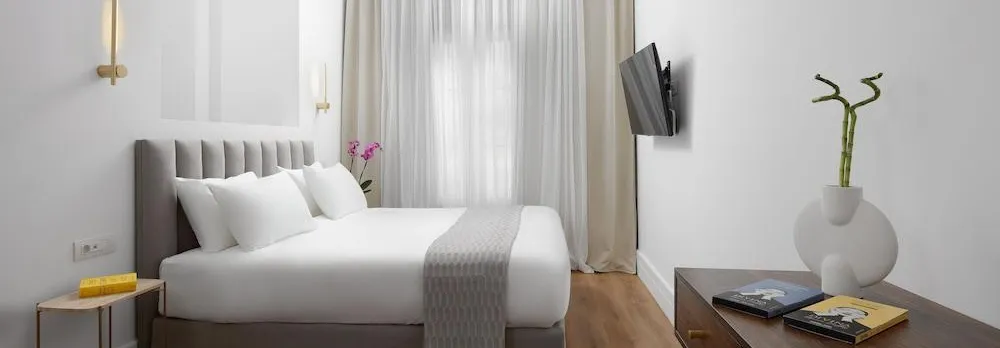 La Divina - Aria Hotels