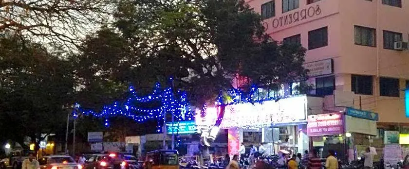 Hotel Sorrento Guest house Anna Nagar East Metro Shenoy Nagar metro budget monthly daily rooms
