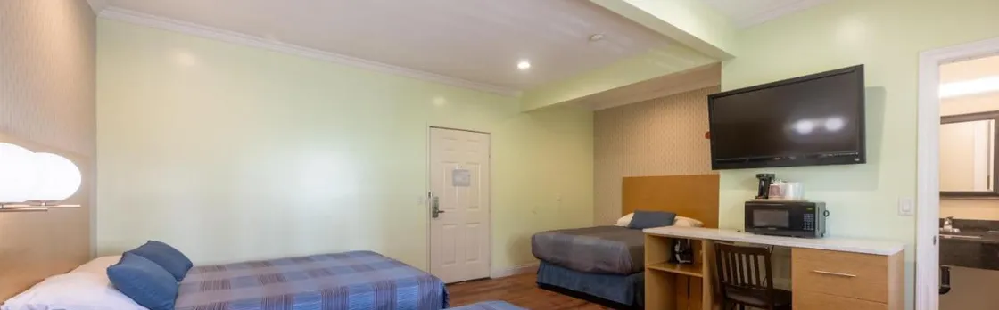 Hollywood City Inn