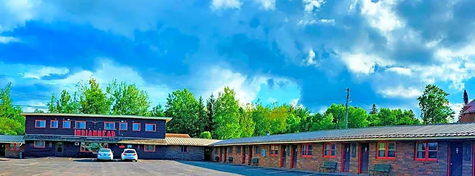 Indianhead Ironwood Hotel