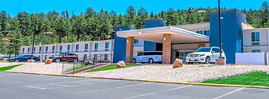Elevate Hotel at Sierra Blanca Ruidoso