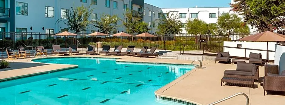 Delta Hotels Ontario Airport