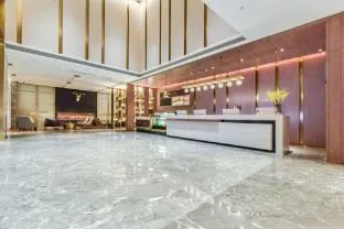 Echarm Plus Hotel Chongqing University of Business And Industry Light Rail Station