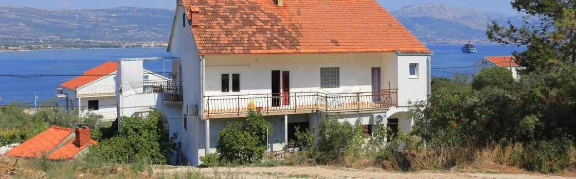Apartments And Rooms by the Sea Arbanija, Ciovo - 1125