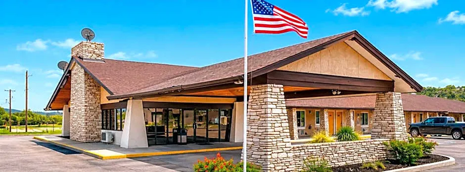 Segovia Lodge Junction TX I -10